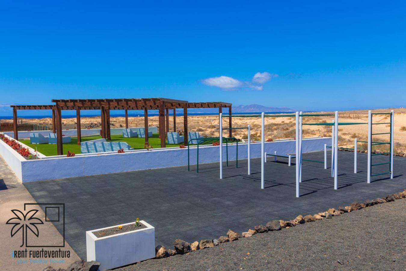 Casa De Los Viajeros Majanicho Irent Fuerteventura Villa Corralejo Exterior photo